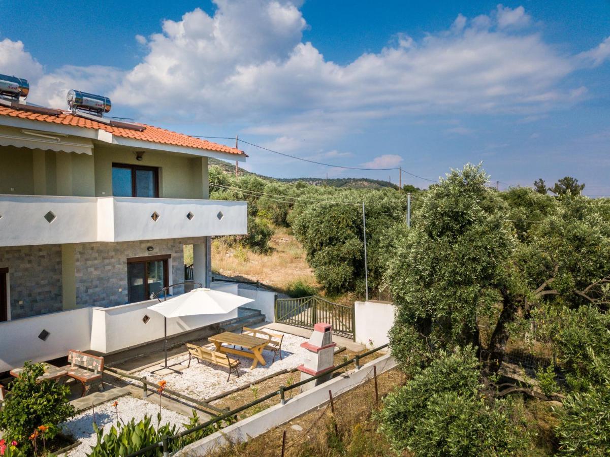 Olive Maison Astris Exteriör bild
