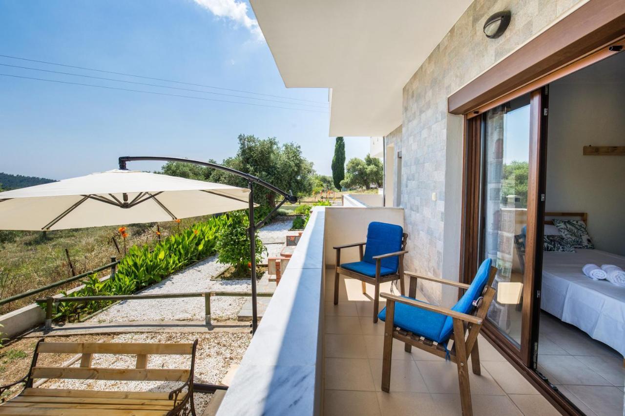 Olive Maison Astris Exteriör bild